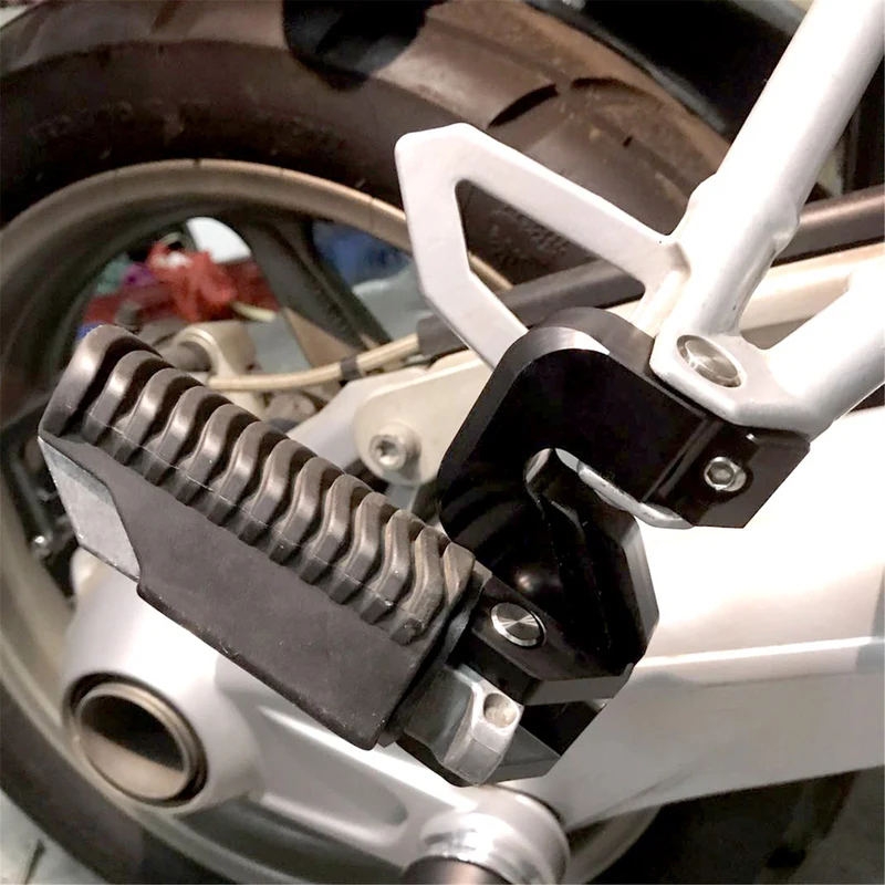 Passenger Footrest Relocation Lower Adapters For BMW R1200GS 2005-12/ADV 2006-13