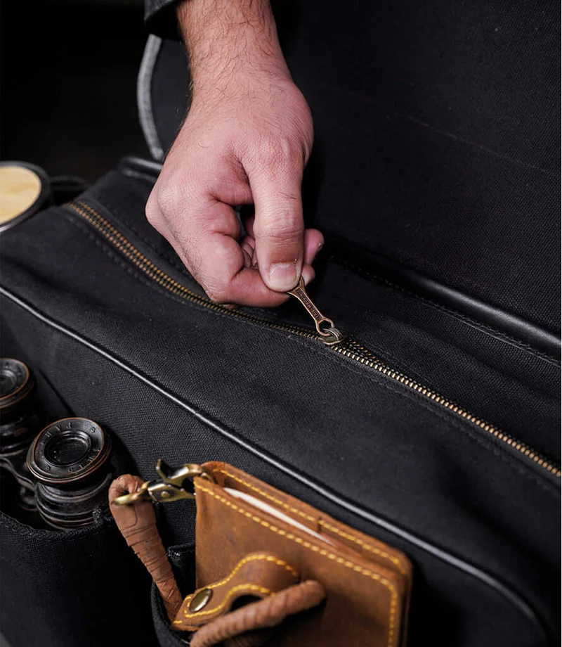 Borsa Laterale Expedition Nera - Sinistra