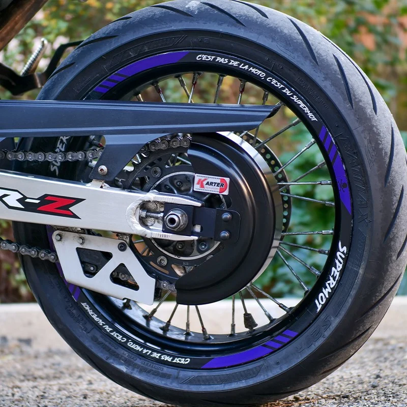 SUZUKI DR-Z 400 – Satin-SCHWARZer Kettenschutz