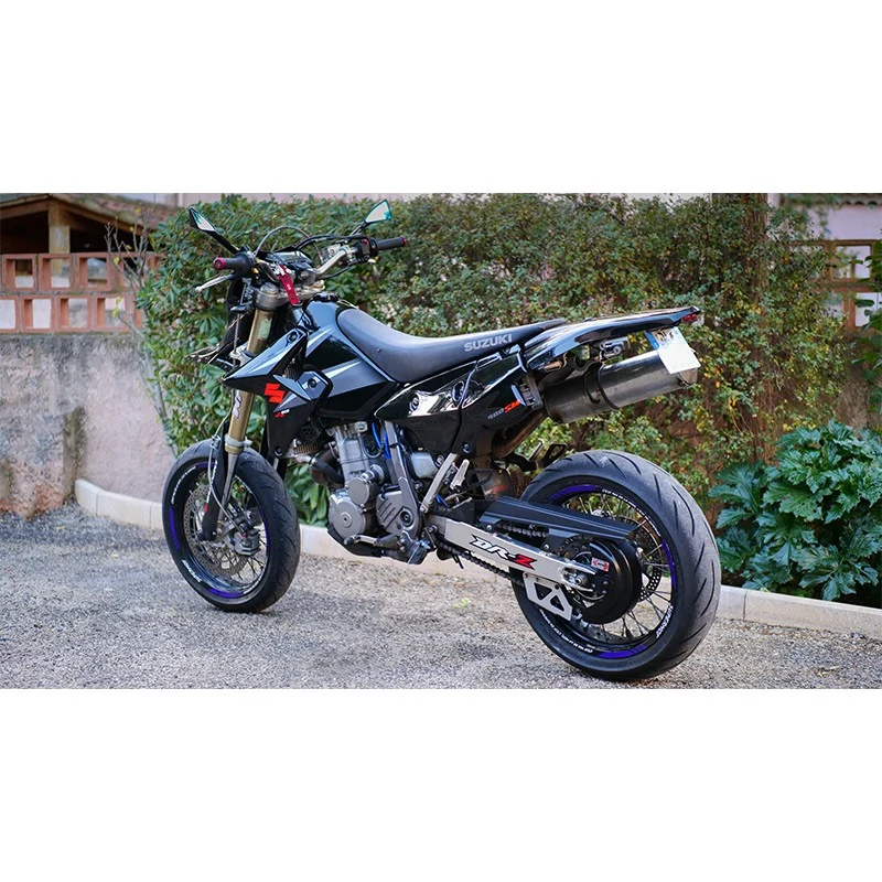 SUZUKI DR-Z 400 – Satin-SCHWARZer Kettenschutz