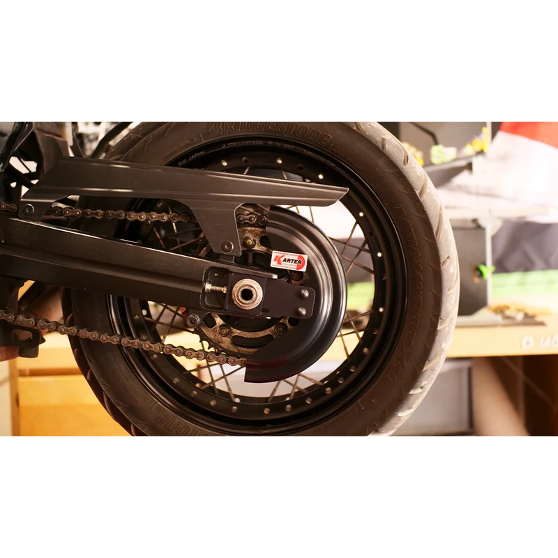 SUZUKI V-STROM 1000 ab 2014 – Satin-SCHWARZER Kettenschutz