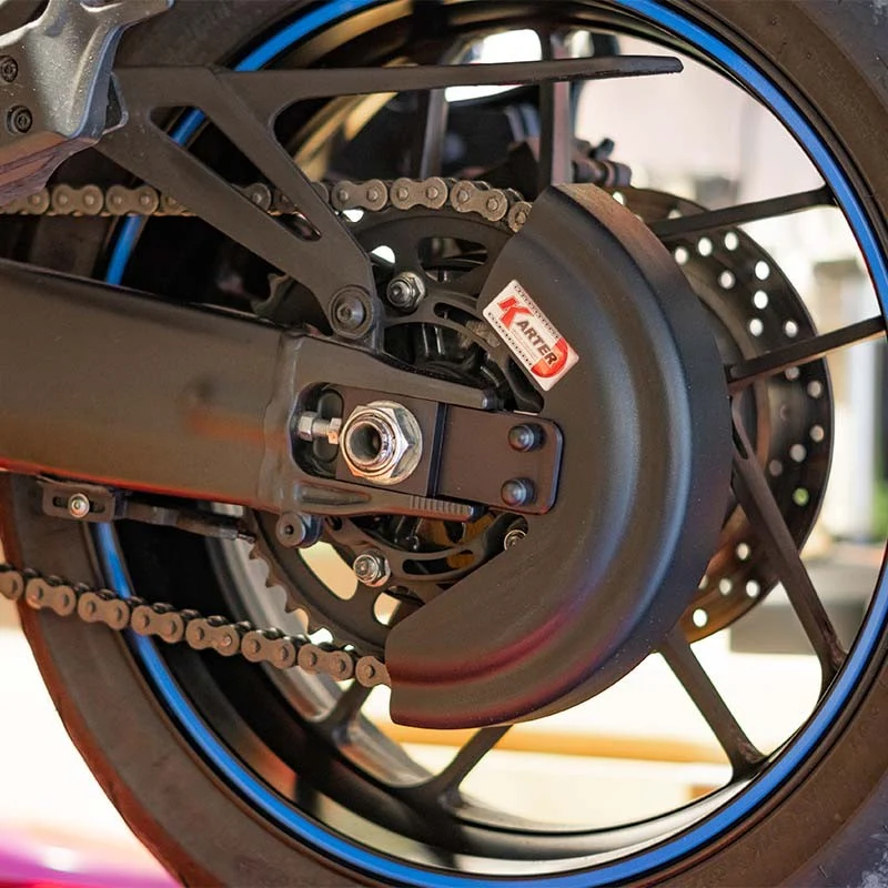 Yamaha Tracer 9 ab 2021 – satinierter schwarzer Kettenschutz
