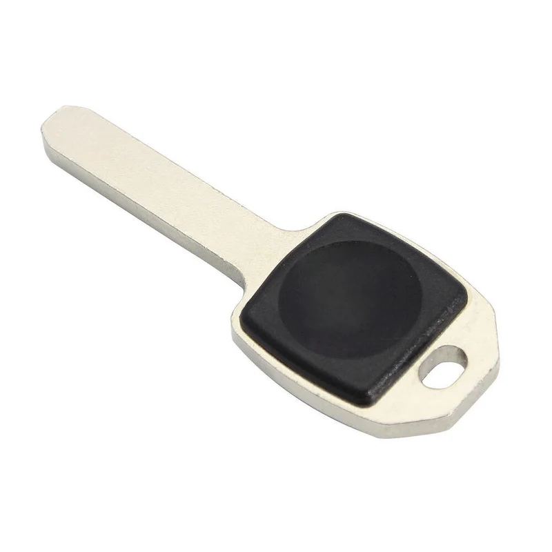 Side-cut Blank Key Blade For Harley SOFTAIL SLIM BREAKOUT STREET BOB BOY LOW RIDER 2018-ON