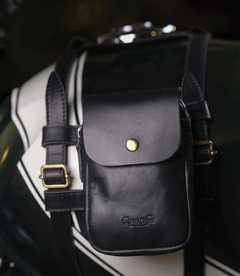 Paraserbatoio Nero per Triumph 400cc