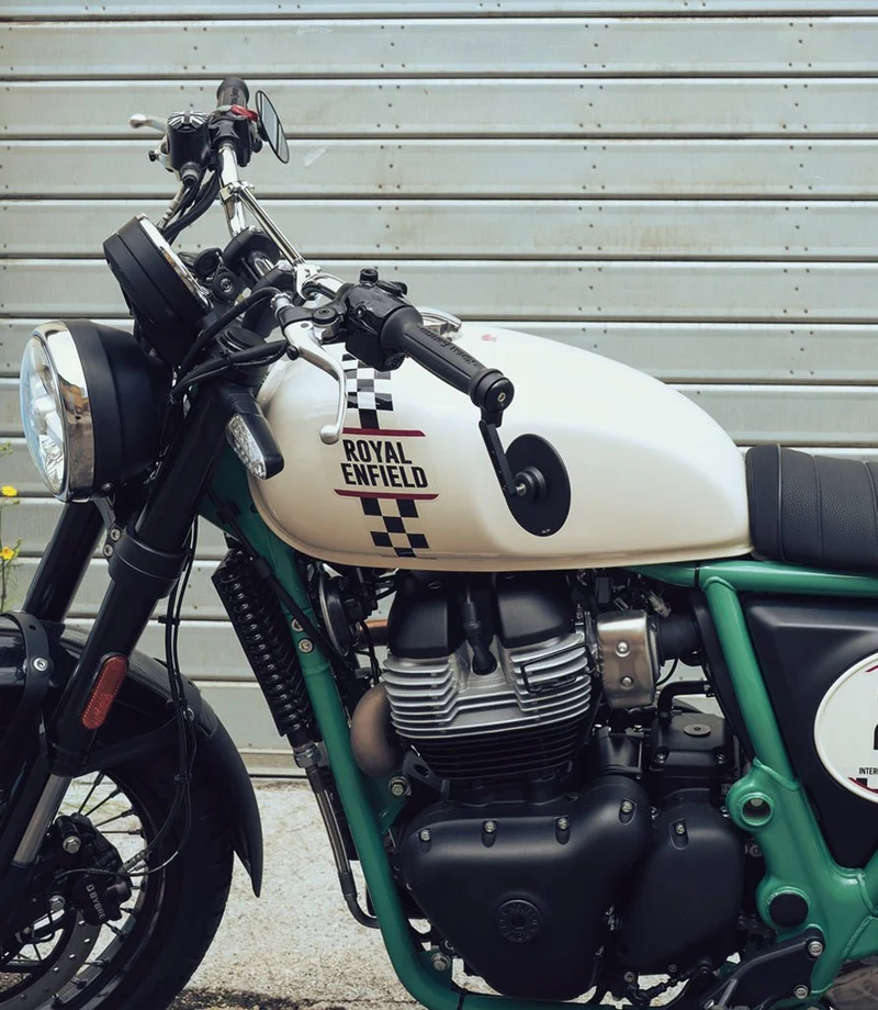 Kit Specchietti Bar End Slim con Adattatori per Royal Enfield