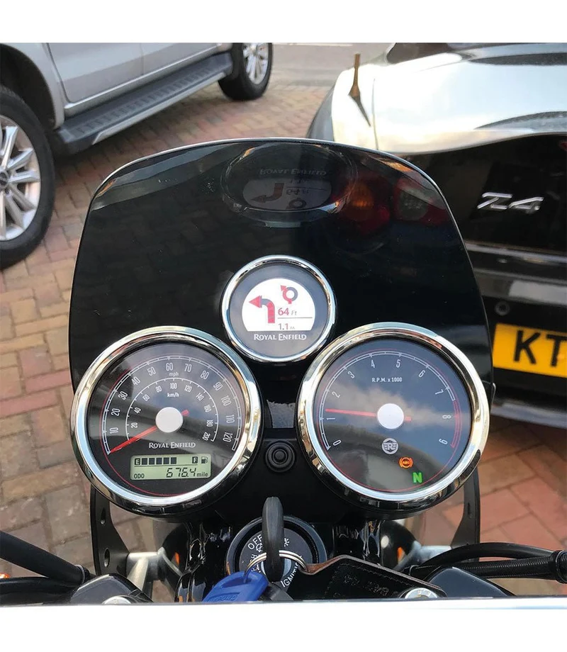 Sistema di Navigazione Tripper per Interceptor e Continental GT 650 - Royal Enfield
