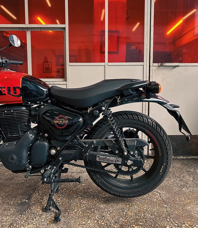 Sella per HNTR 350 - Custom - Nera