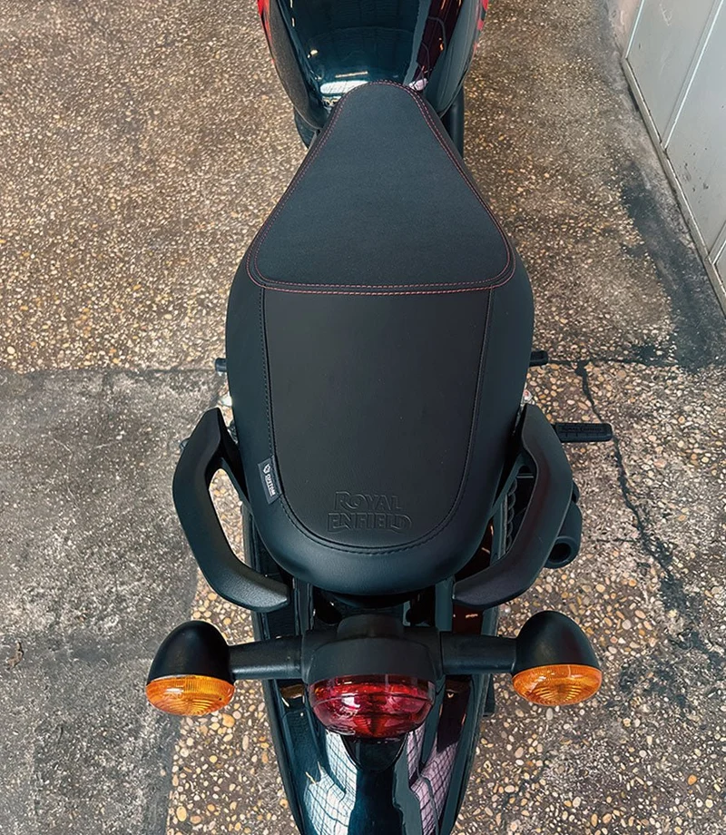 Sella per HNTR 350 - Custom - Nera