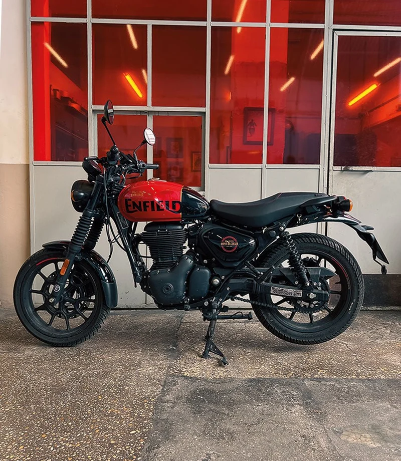 Sella per HNTR 350 - Custom - Nera