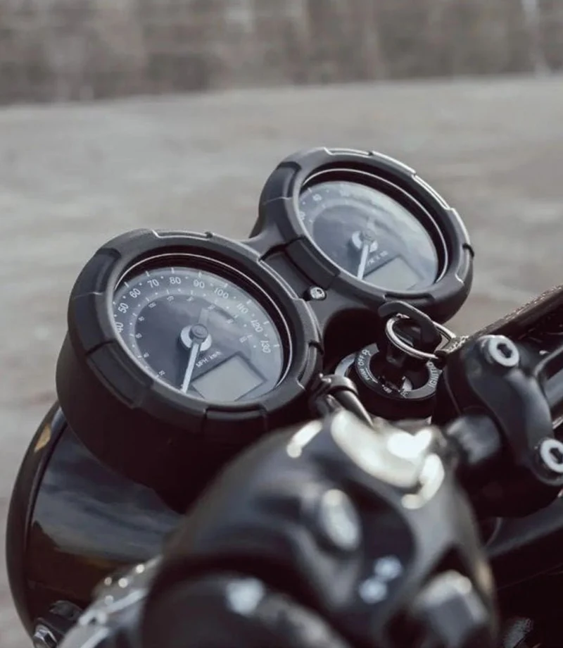 Cover Strumentazione per Triumph