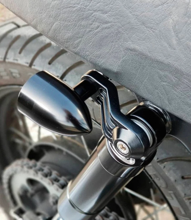 Supporti Frecce Posteriori Neri per Triumph