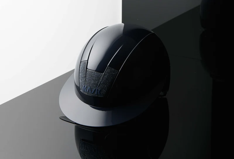 Kooki Lady Helmet with Swarovski Carpet