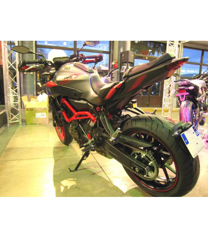Yamaha MT07 Radspülplattenhalterung