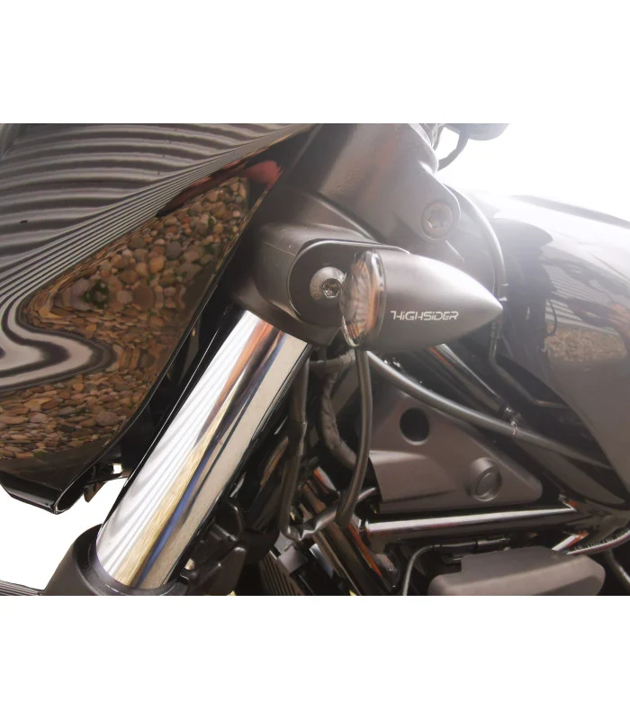 Das vordere Blinkerloch deckt die Harley-Davidson Nightster 975 ab
