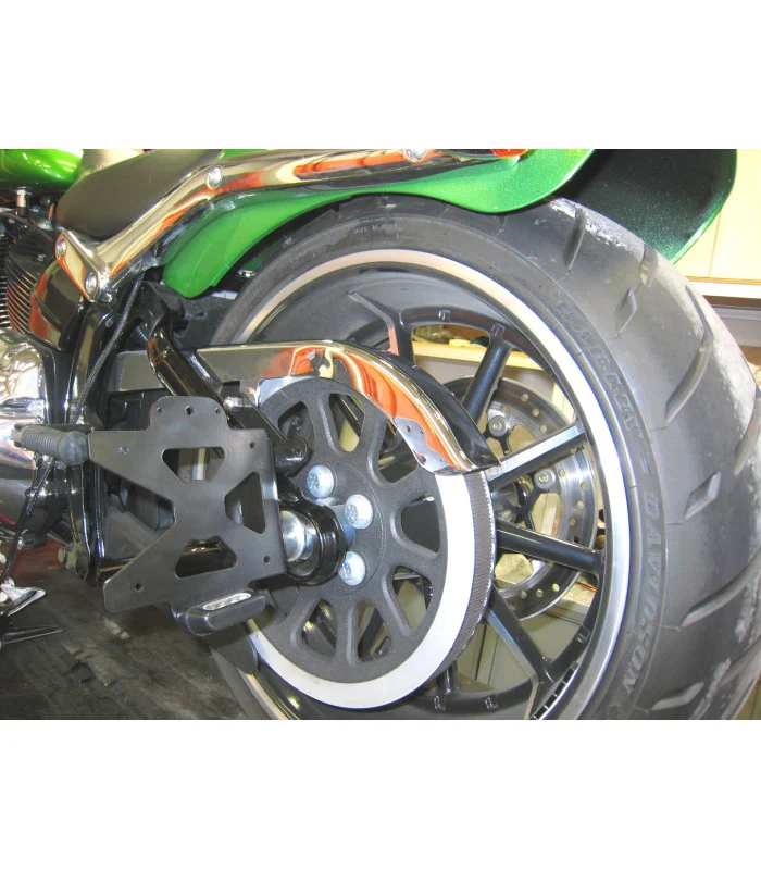 Harley-Davidson FXSB Breakout 103 Seitenplattenhalterung
