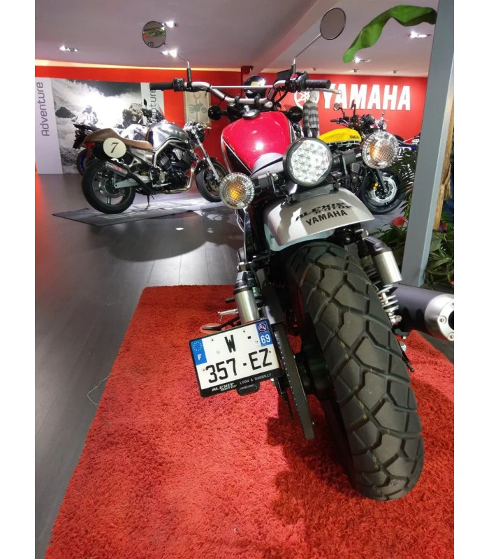 Yamaha SCR 950 Seitenplattenhalter