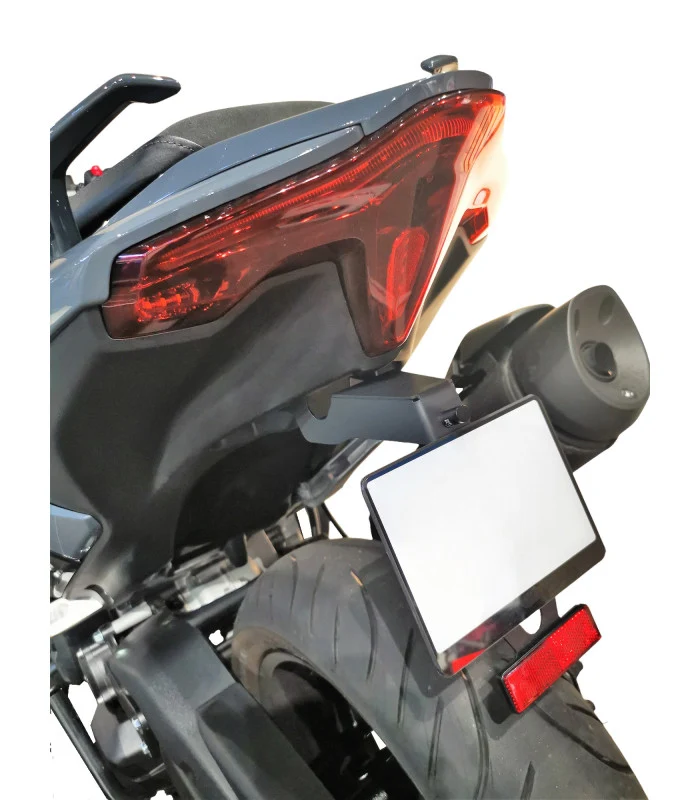 T-MAX 560 Kennzeichenhalter