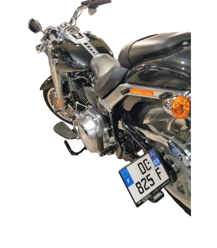 Harley-Davidson FLFBS FAT BOY 114 Seitenplattenhalter