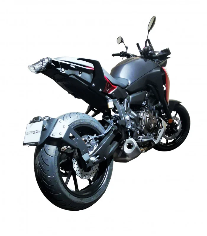Yamaha Tracer 7 Radspülplattenhalterung