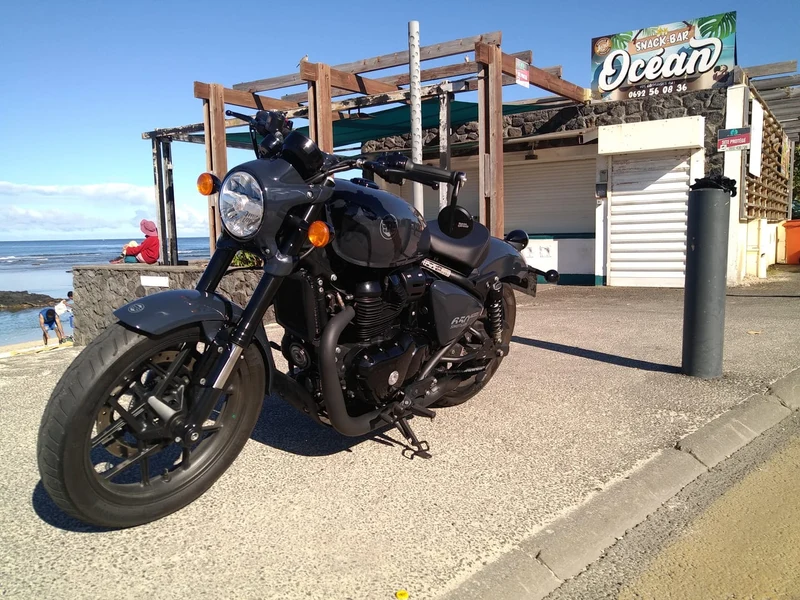 Auspuff „Hot Rod“ Royal Enfield Super Meteor / ShotGun 650