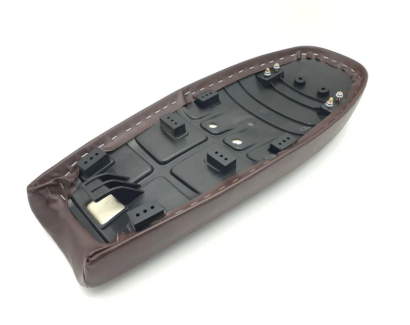 Sattel SCRAMBLER Universelles dunkles BRAUN