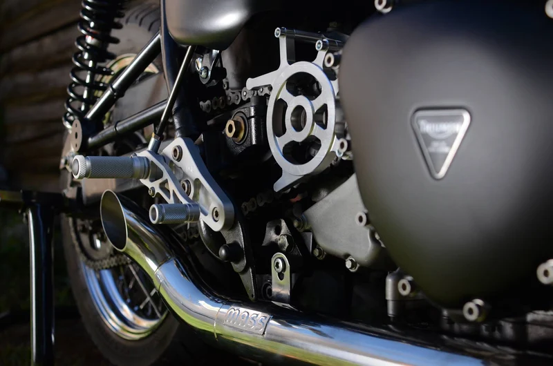 Auspuff "Hot Rod" Triumph Thruxton 1200R / RS