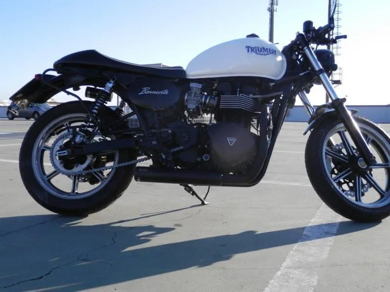 Bonneville "Cross" Auspuff / Scrambler /Thruxton