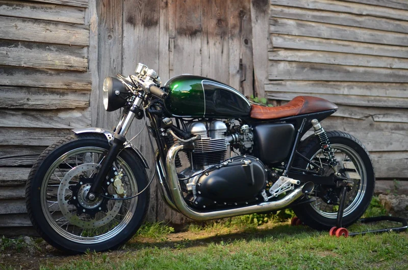Bonneville Hot Rod Auspuff / Scrambler /Thruxton