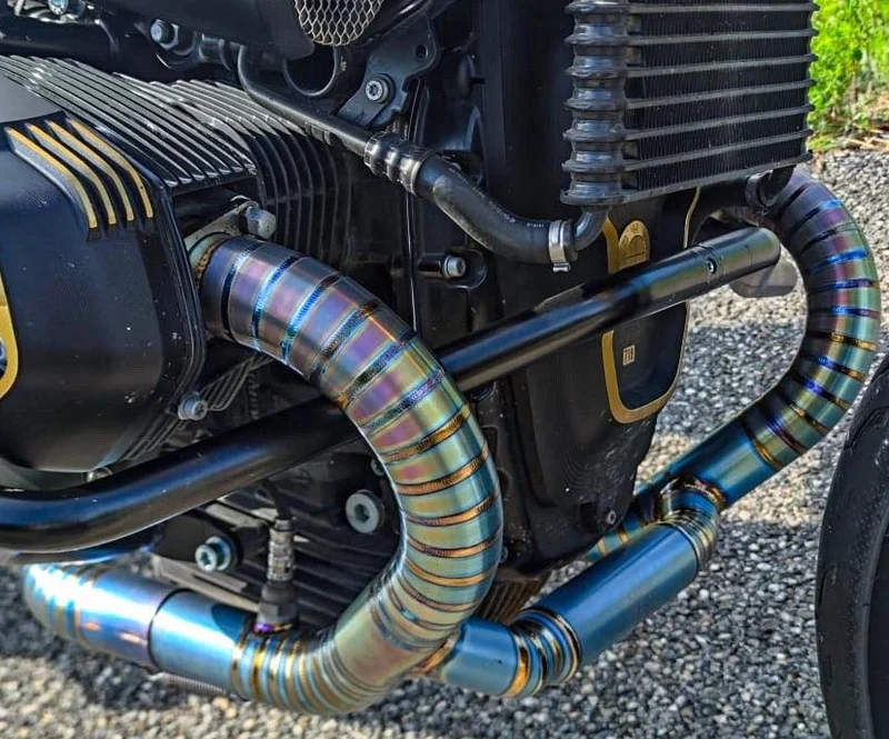 Titan Auspuffkrümmer für Nine T