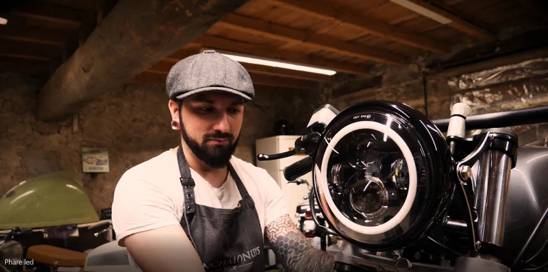 Voll-LED HALO G2 "Eclipse" Scheinwerfer