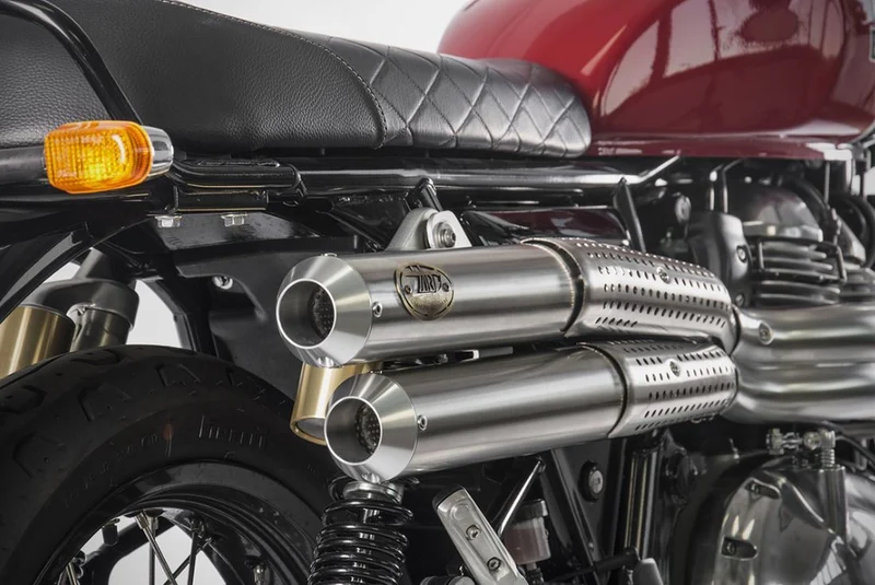 Zard Racing Flacher Edelstahlauspuff Royal Enfield Continental GT / Abfangjäger