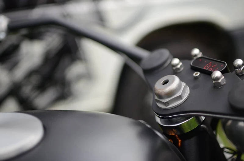 Motoscope Mini Black Tachometer