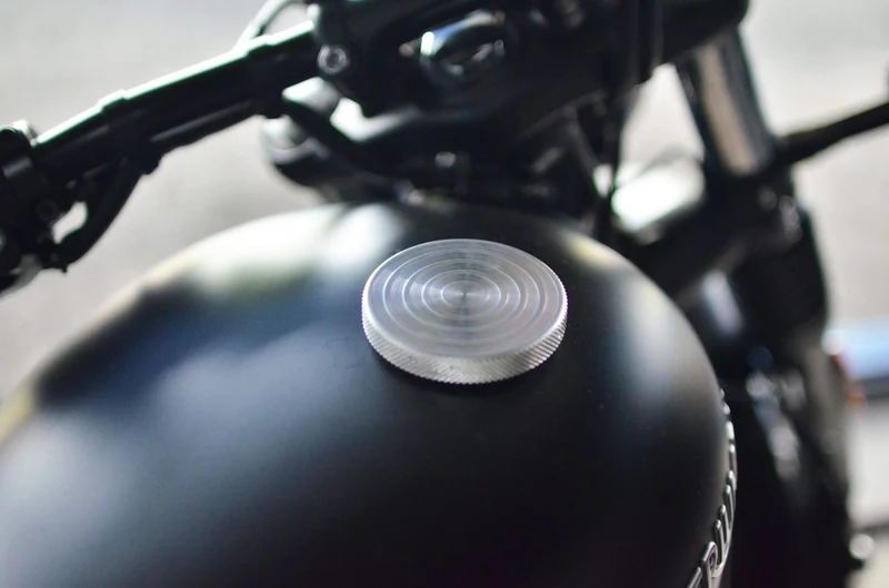 Tankdeckel Triumph Modell "Welle"