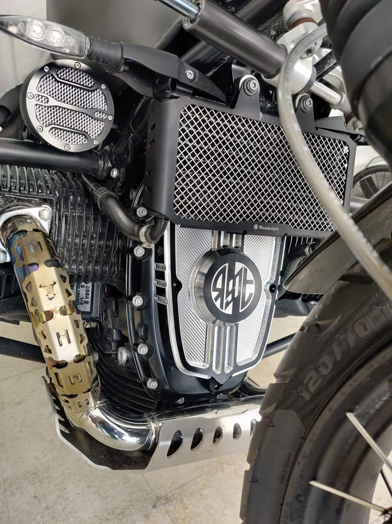 Motorsteuerdeckel Alu R90T Nine T.
