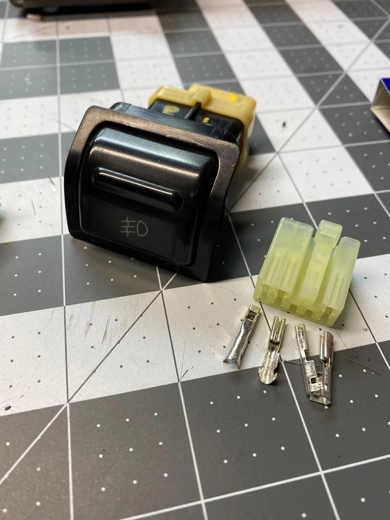 80 Series Land Cruiser Fog Lamp Switch