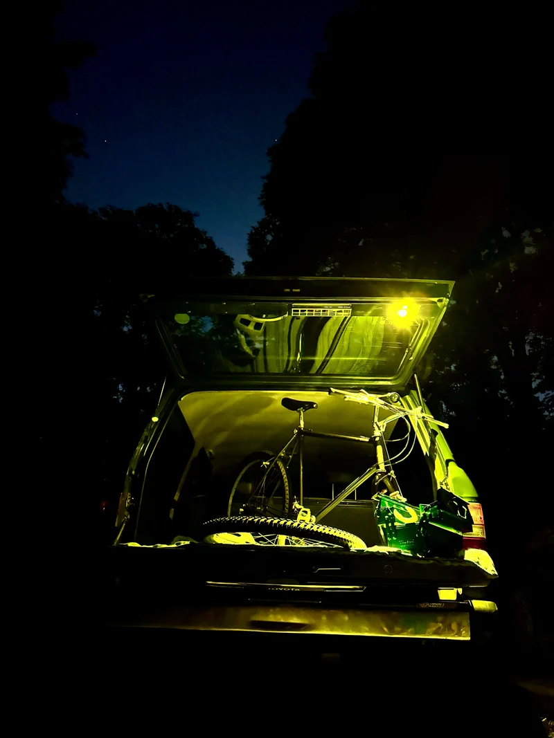 60 Series Rear Hatch Light