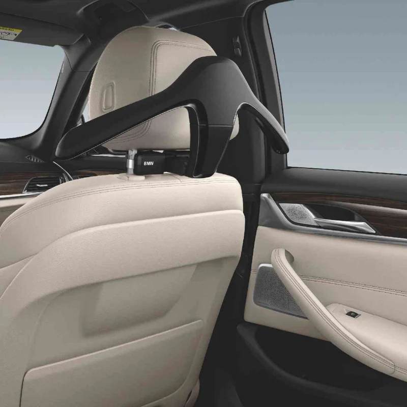 Travel & Comfort System, BMW Kleiderbügel