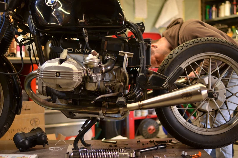 Custom Titan Megaphon Schalldämpfer For BMW R (Das Paar)