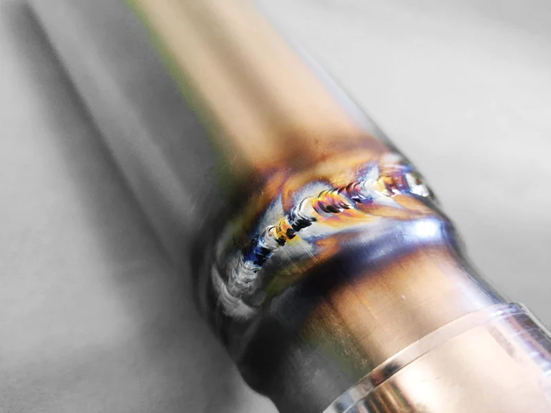 Kundenspezifischer Universal Titanium Megaphon Schalldämpfer (Paar)
