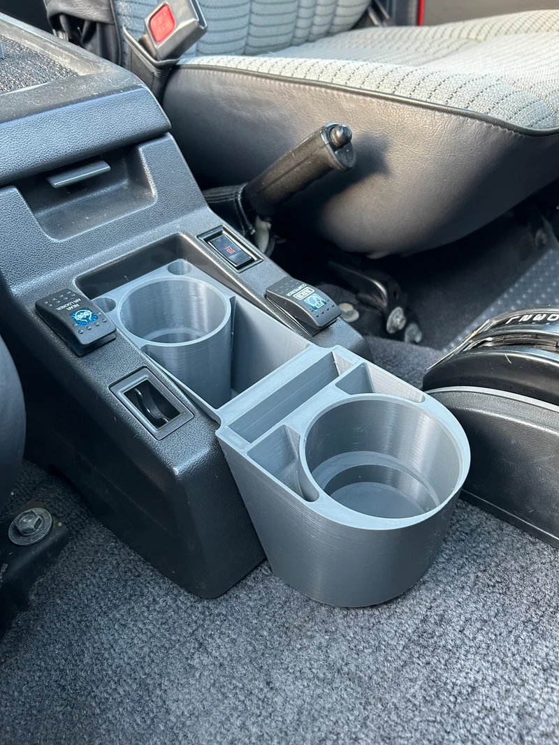 FJ62 Cup holder