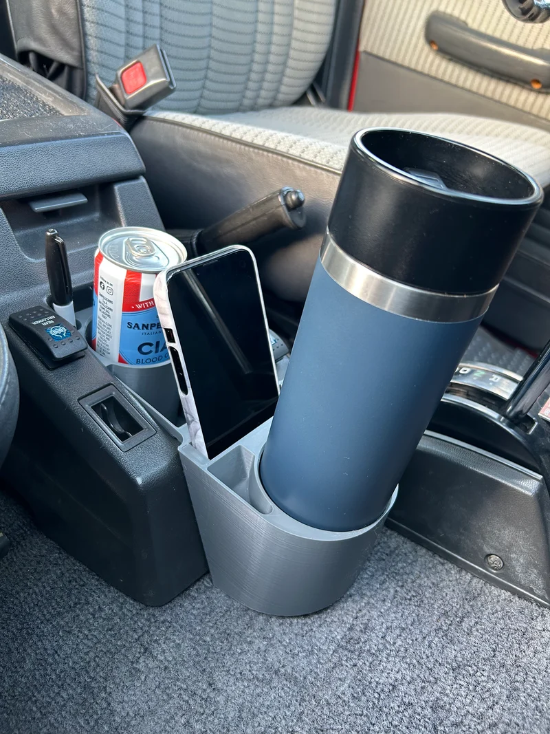 FJ62 Cup holder