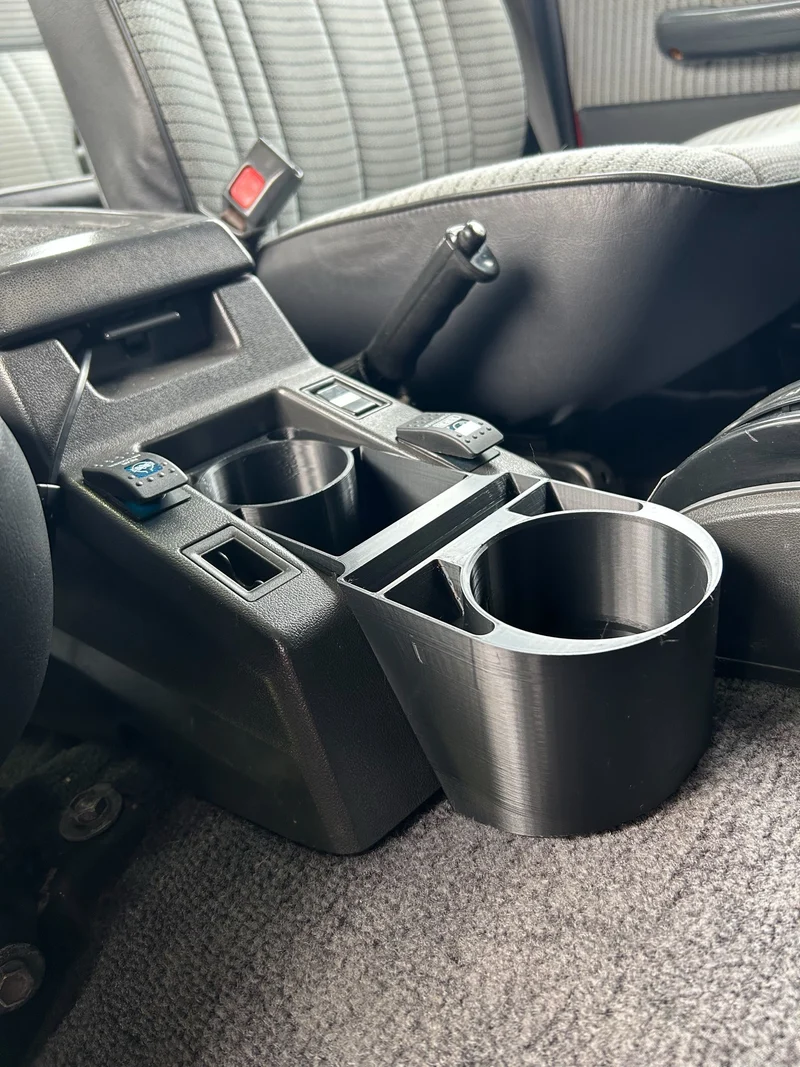 FJ62 Cup holder