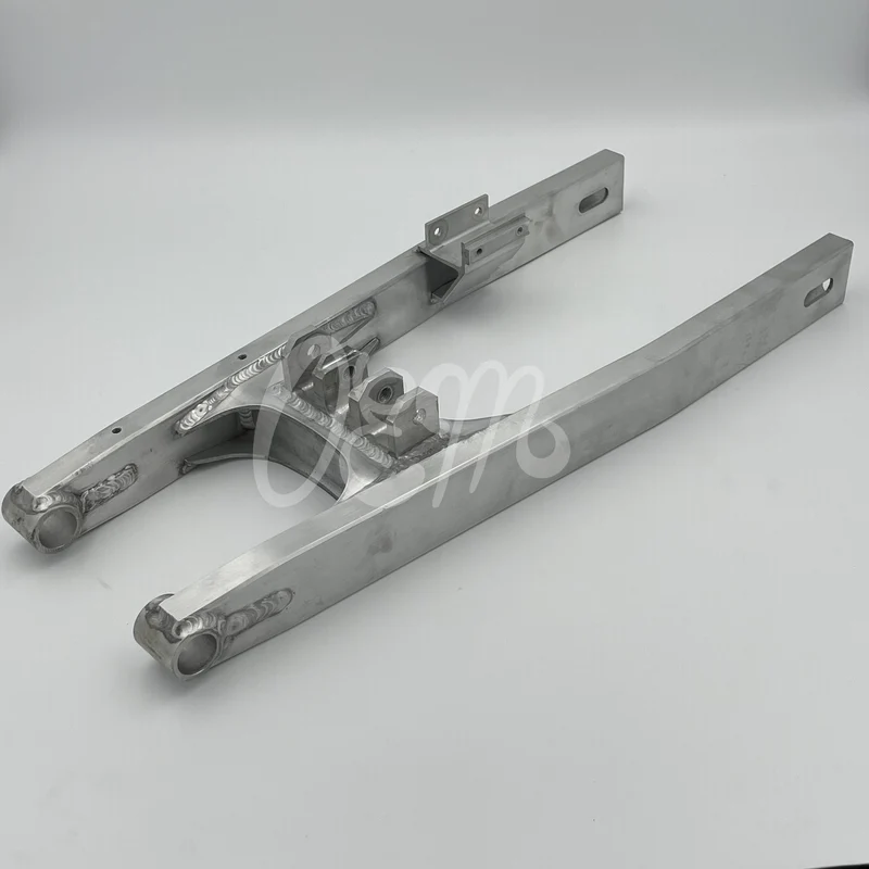 Kawasaki KX80 1986 Swingarm P/N 33001-1243