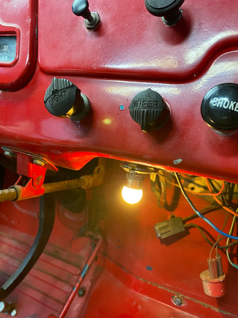 40 series Koito dash bulbs