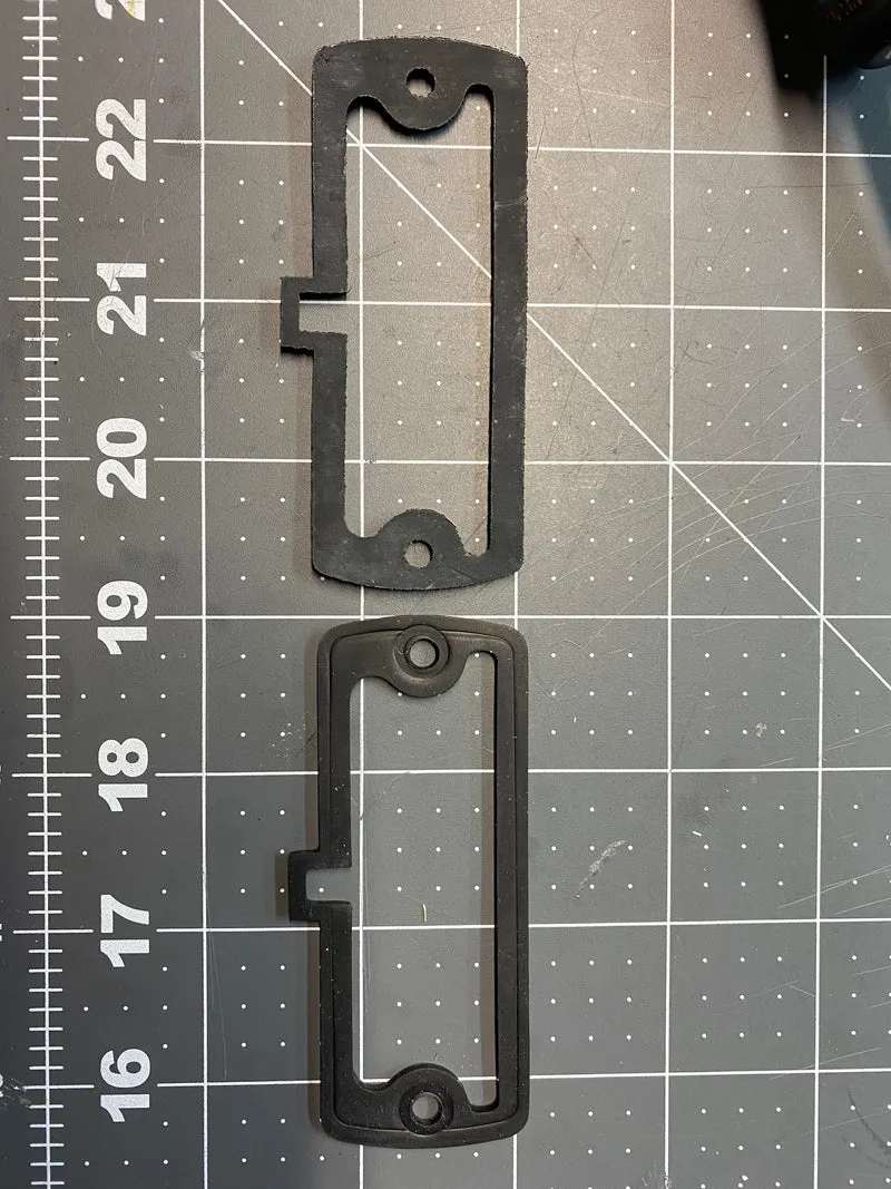 6X Series Land Cruiser License Plate Light Lens Gaskets
