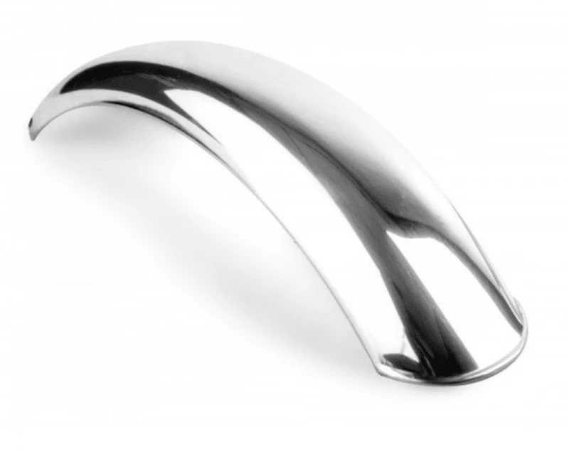 Kotflügel hinten aus poliertem Aluminium