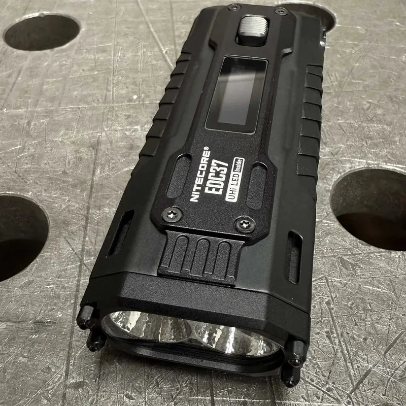 Nitecore EDC37 Taschenlampe
