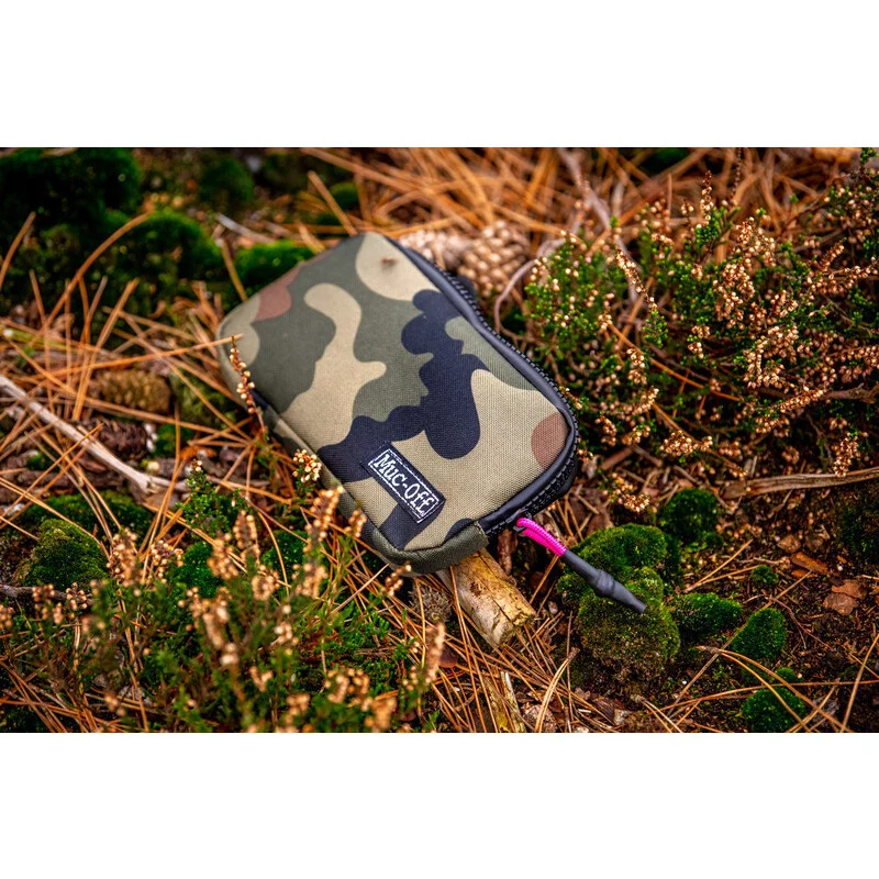 Muc-Off Essentials Case Camo