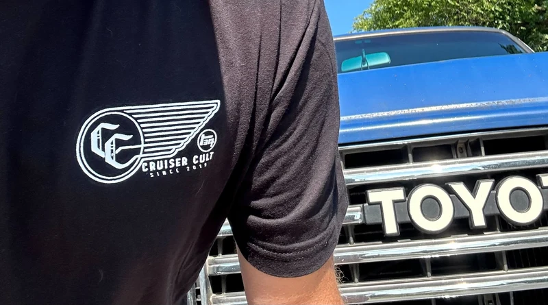 Tenome Cult Shirt