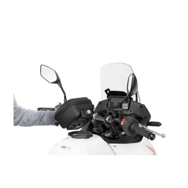 SHAD CLICK SYSTEM FAST TANK BAG MT 07
